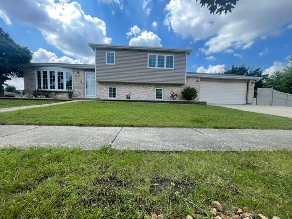793 SIX PINES Drive, Romeoville, IL 60446 — exterior