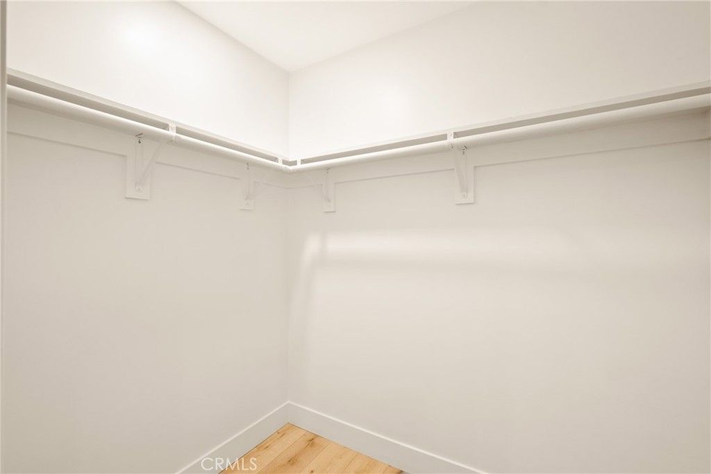 Image 20 of property listing at 2920 Bancroft Street, San Diego, CA 92104