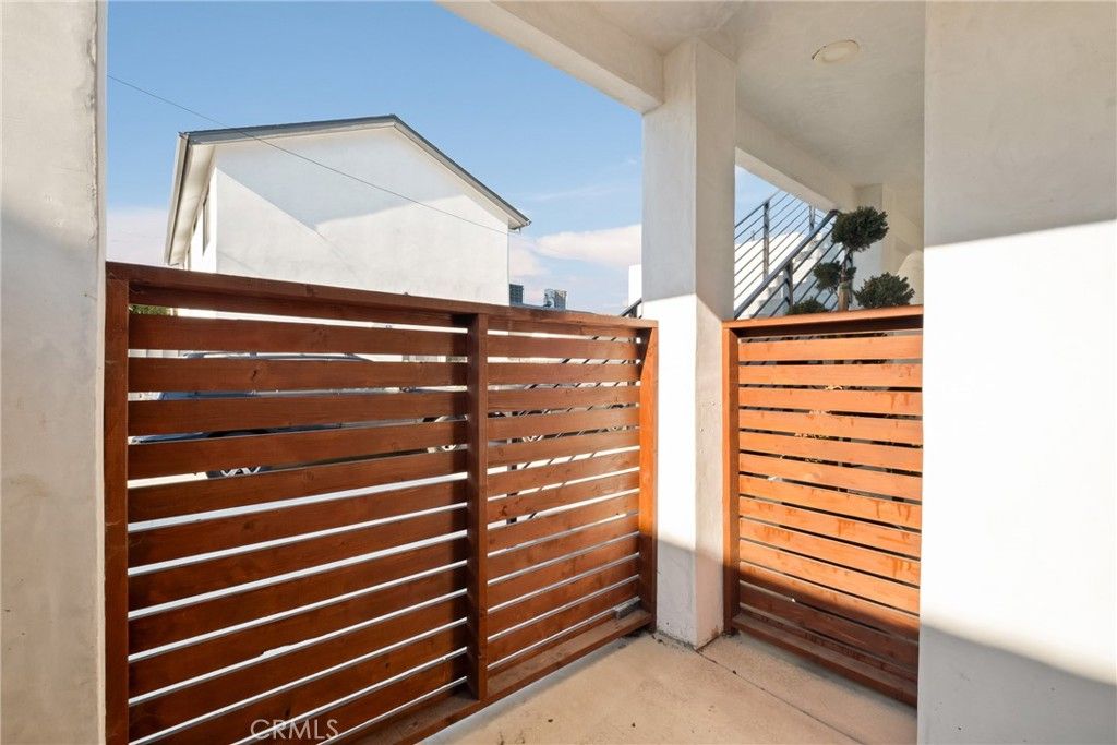 Image 38 of property listing at 2920 Bancroft Street, San Diego, CA 92104