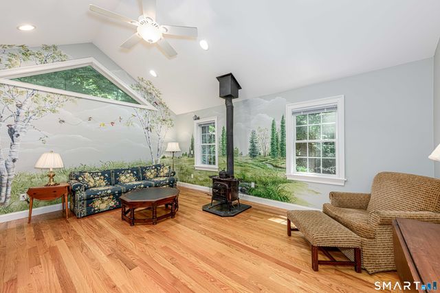 47 Jefferson Drive, Guilford, CT 06437