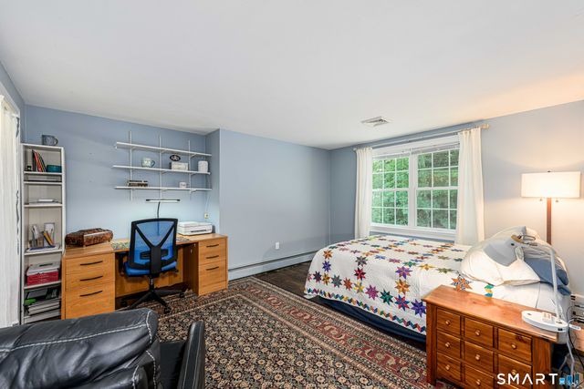 47 Jefferson Drive, Guilford, CT 06437