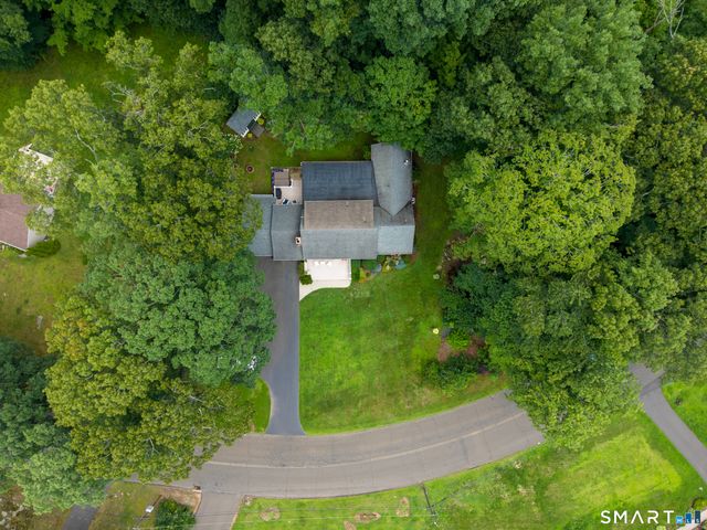 47 Jefferson Drive, Guilford, CT 06437