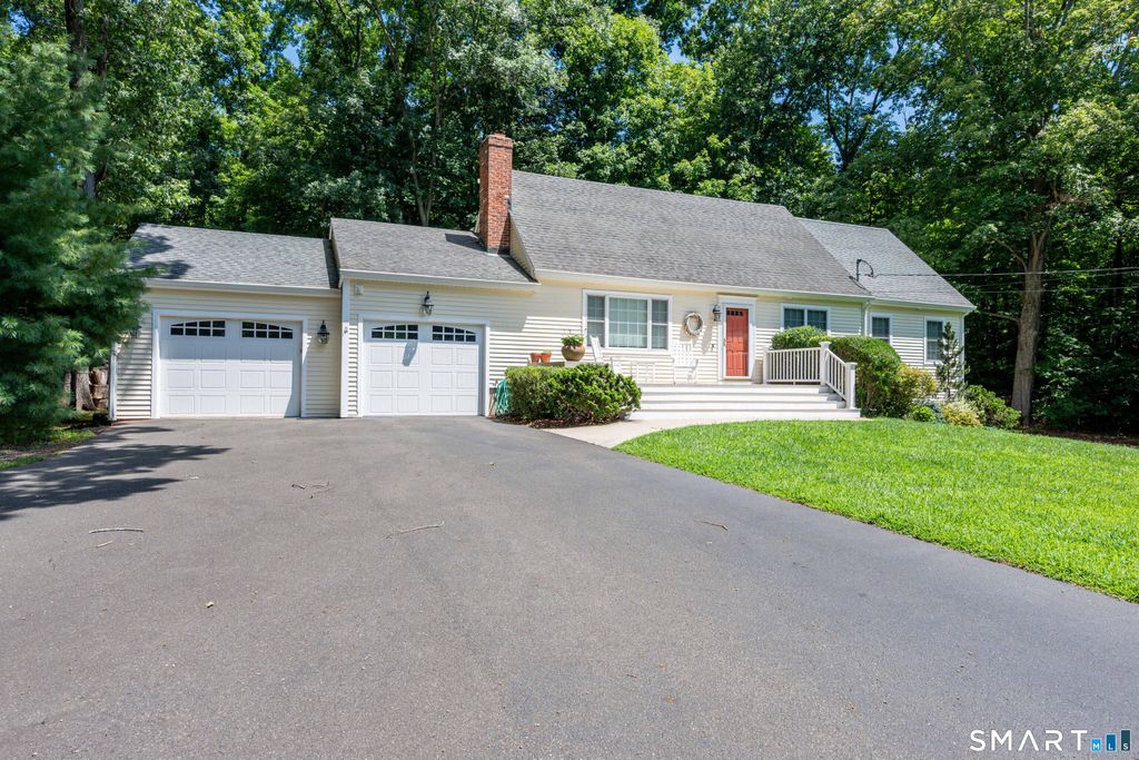 47 Jefferson Drive, Guilford, CT 06437