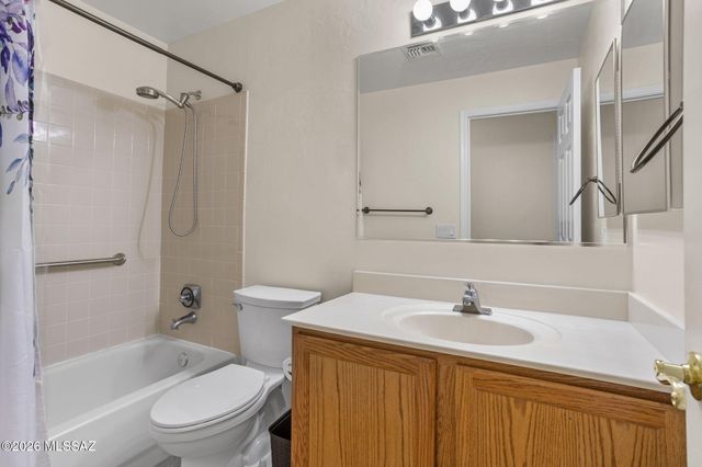 3673 W Camino De Talia, Tucson, AZ 85741