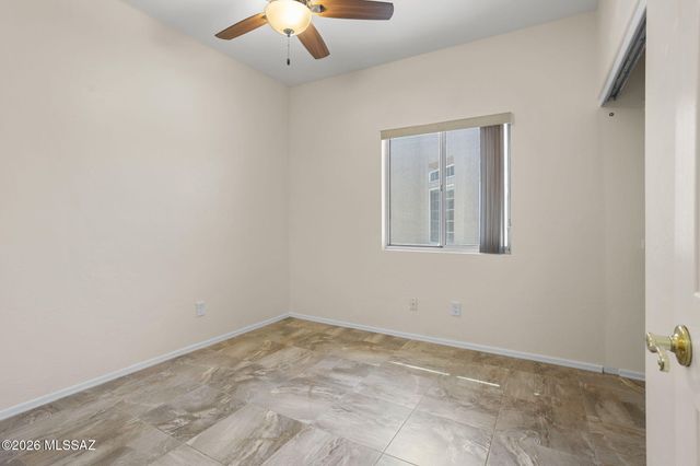 3673 W Camino De Talia, Tucson, AZ 85741