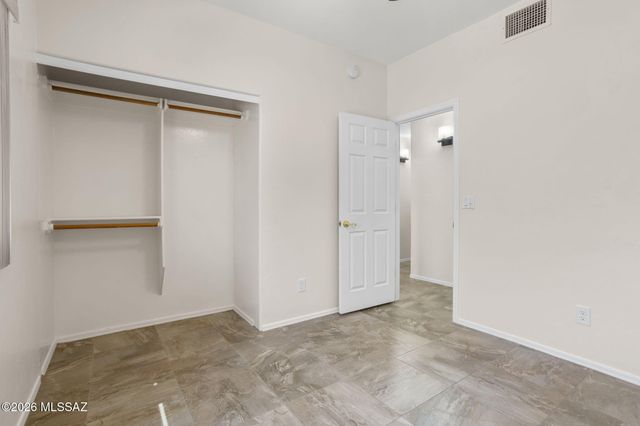 3673 W Camino De Talia, Tucson, AZ 85741