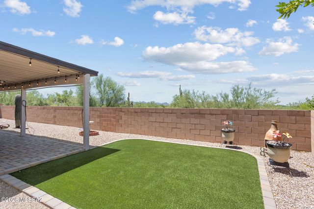 3673 W Camino De Talia, Tucson, AZ 85741