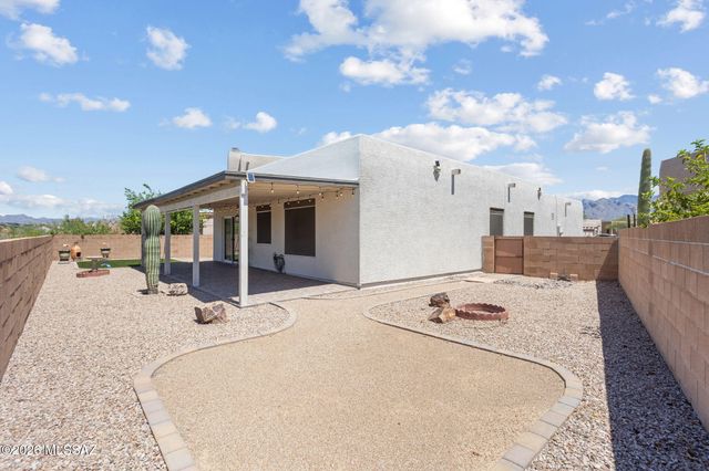 3673 W Camino De Talia, Tucson, AZ 85741