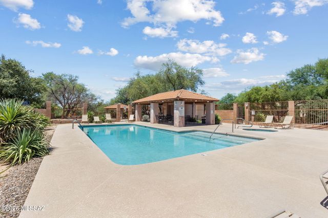 3673 W Camino De Talia, Tucson, AZ 85741