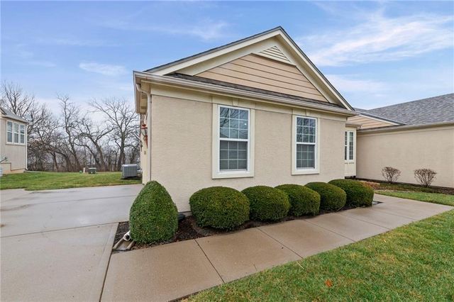 11183 S Chouteau Street, Olathe, KS 66061