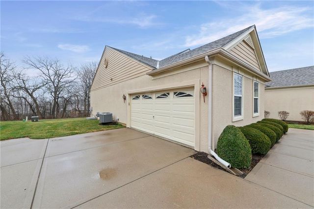 11183 S Chouteau Street, Olathe, KS 66061