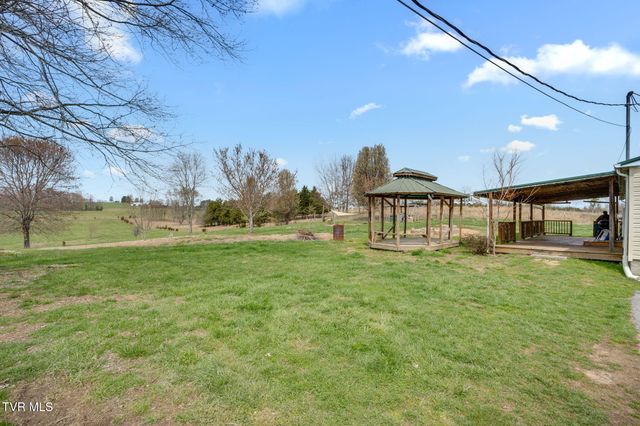 7185 Snapps Ferry Road, Afton, TN 37616