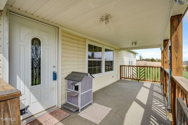 7185 Snapps Ferry Road, Afton, TN 37616