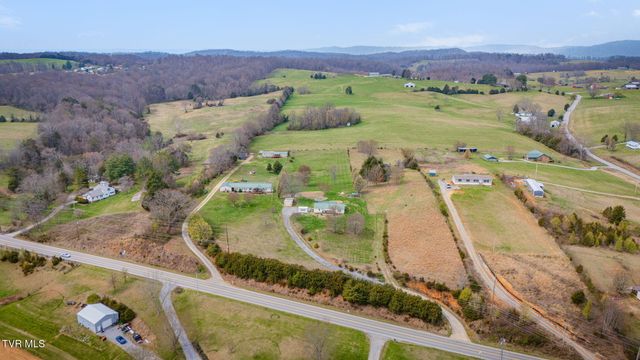 7185 Snapps Ferry Road, Afton, TN 37616