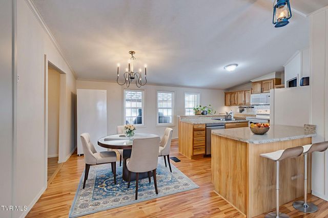 7185 Snapps Ferry Road, Afton, TN 37616