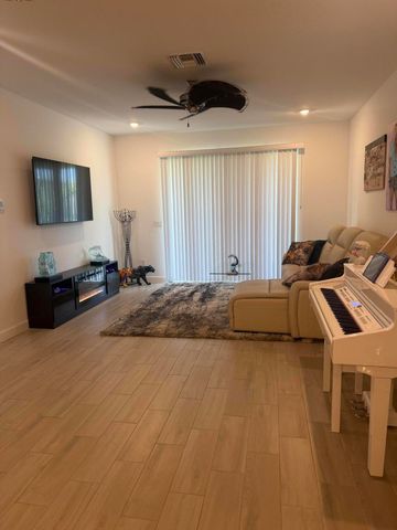 13736 Hero Path, Delray Beach, FL 33484