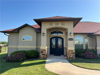 4213 Foxtail Court, Bryan, TX 77808
