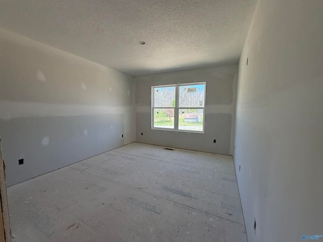 1048 County Road 448, Fort Payne, AL 35968