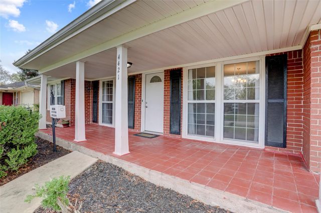 4421 Willowbend Boulevard, Houston, TX 77035