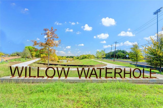 4421 Willowbend Boulevard, Houston, TX 77035