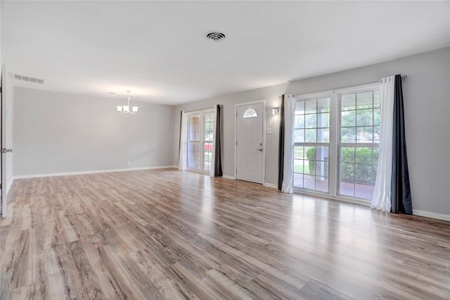 4421 Willowbend Boulevard, Houston, TX 77035