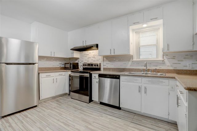 4421 Willowbend Boulevard, Houston, TX 77035