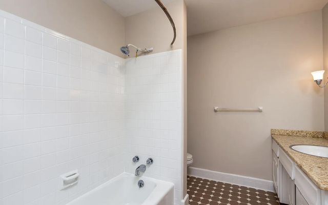 305 Lakeshore Drive, Lexington, KY 40502