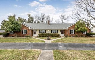305 Lakeshore Drive, Lexington, KY 40502