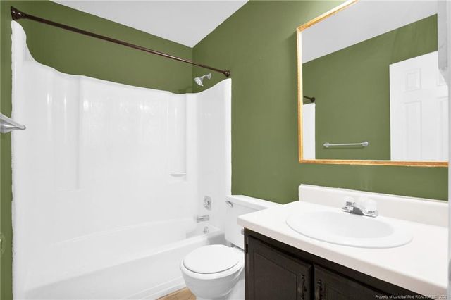 2092 Lakeridge Drive, Fayetteville, NC 28304