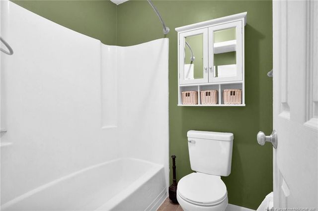 2092 Lakeridge Drive, Fayetteville, NC 28304