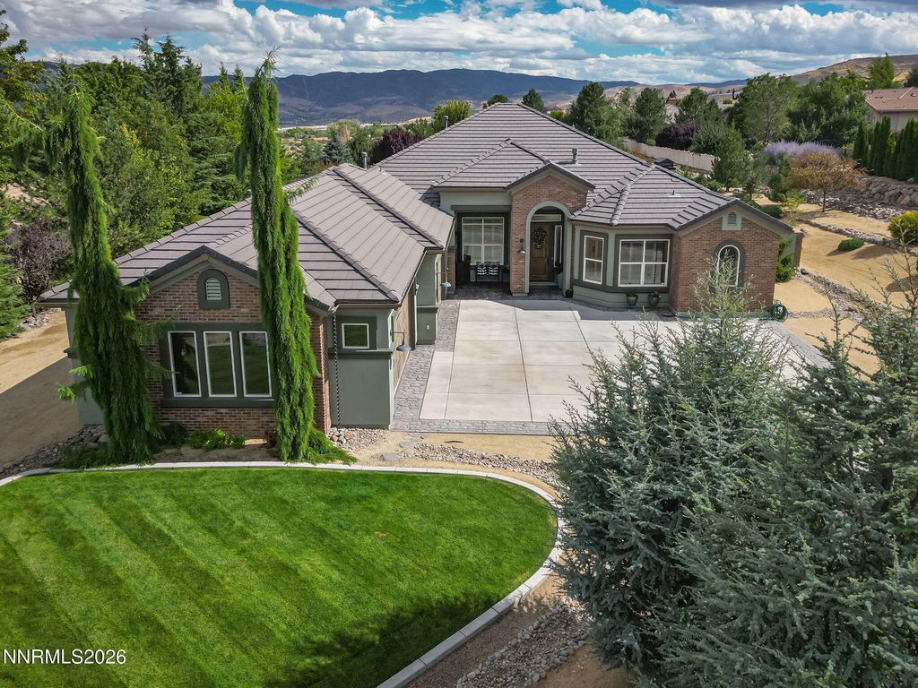 Image 6 of property listing at 12950 Silver Wolf Road, Reno, NV 89511