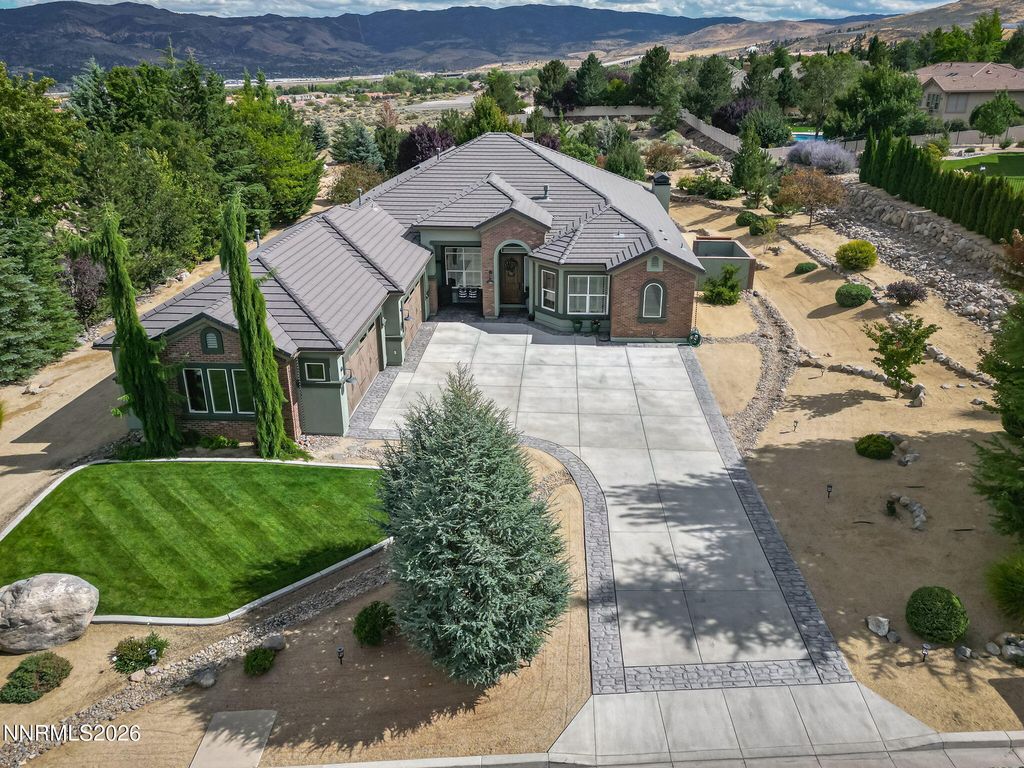 Image 8 of property listing at 12950 Silver Wolf Road, Reno, NV 89511