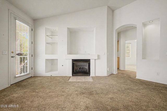 1528 E LAREDO Street, Chandler, AZ 85225
