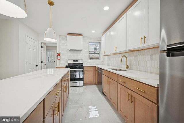 5608 THOMAS AVE, Philadelphia, PA 19143