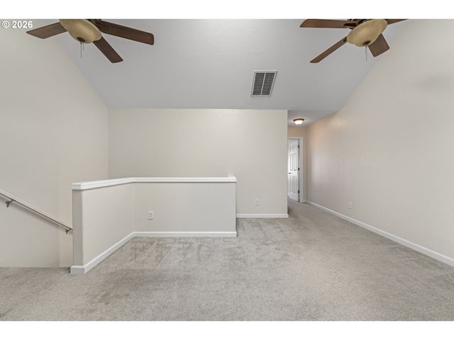 1271 Se LEANDER St, Hillsboro, OR 97123