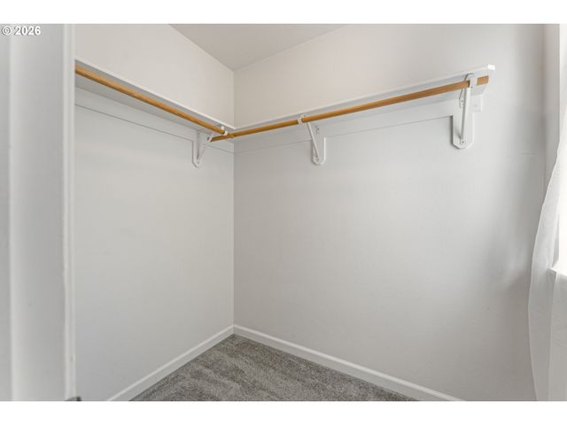 1271 Se LEANDER St, Hillsboro, OR 97123