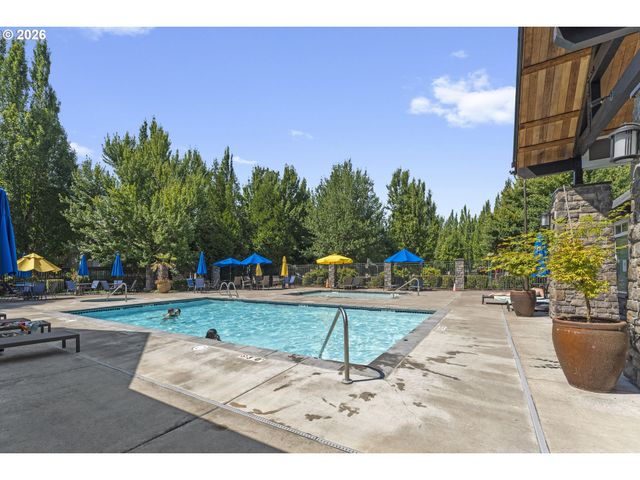 1271 Se LEANDER St, Hillsboro, OR 97123