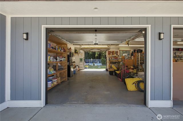 2504 72nd Street E, Tacoma, WA 98404
