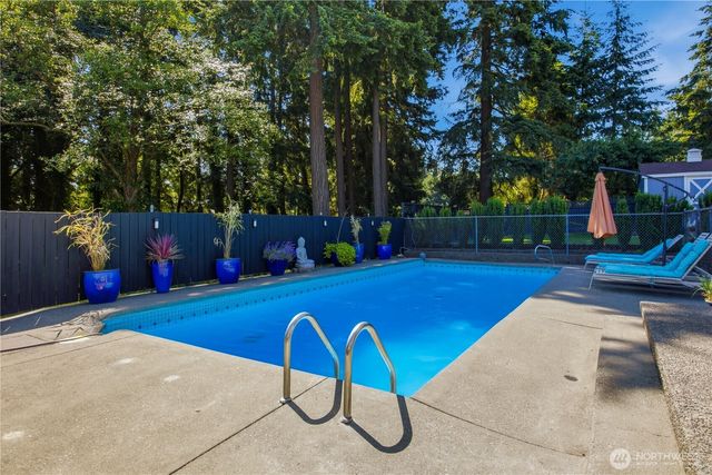 2504 72nd Street E, Tacoma, WA 98404
