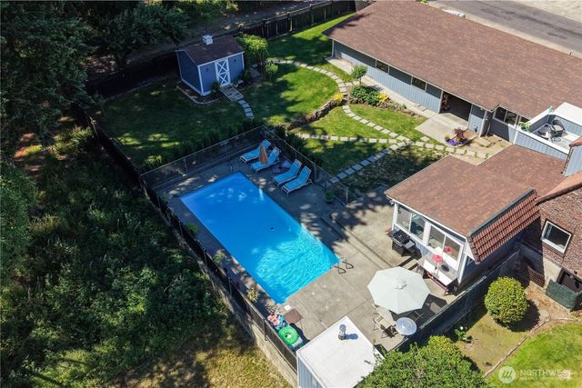 2504 72nd Street E, Tacoma, WA 98404