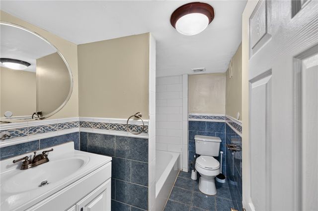 167 Narragansett Street, Cranston, RI 02905