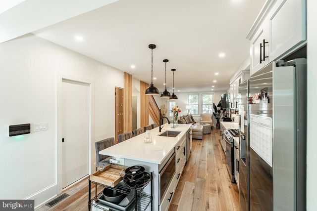 1919 BENNETT PL NE, Washington, DC 20002