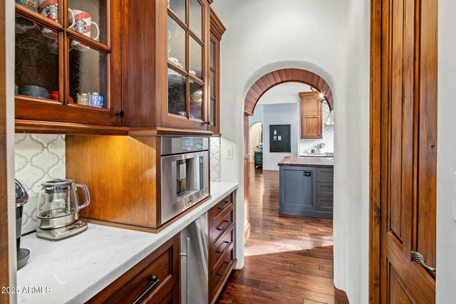 7533 N 70TH Street, Paradise Valley, AZ 85253