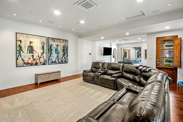 7533 N 70TH Street, Paradise Valley, AZ 85253