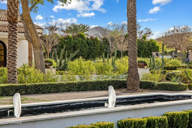 7533 N 70TH Street, Paradise Valley, AZ 85253