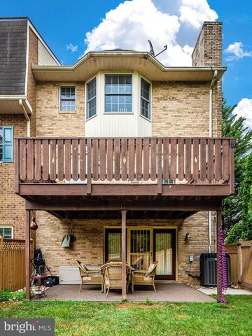 1017 LINDSAY LN, Hagerstown, MD 21742