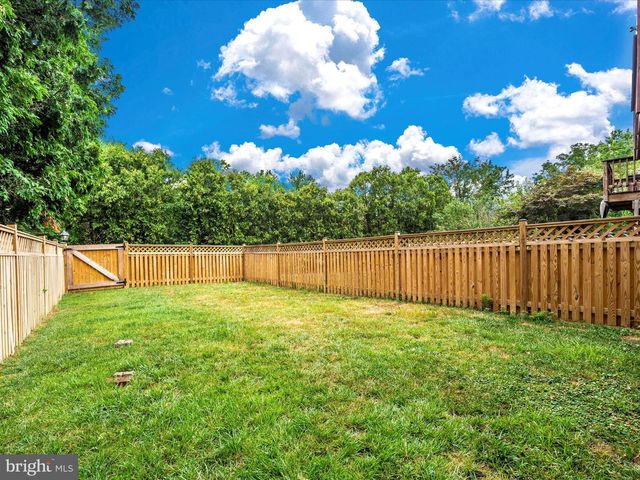 1017 LINDSAY LN, Hagerstown, MD 21742