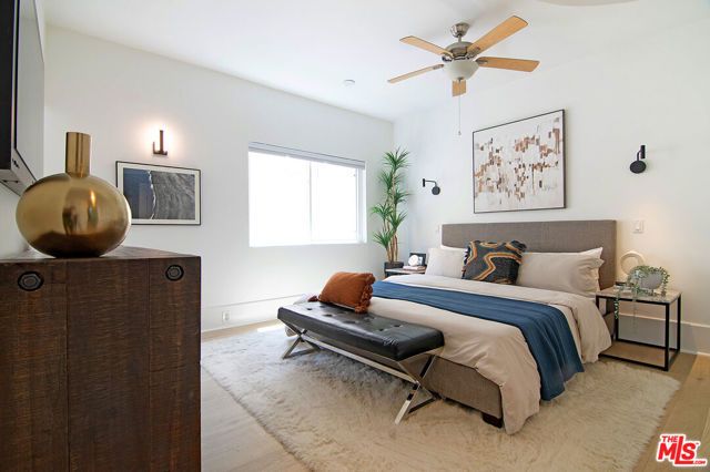 12217 Rochester Avenue 1, Los Angeles, CA 90025