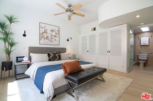12217 Rochester Avenue 1, Los Angeles, CA 90025