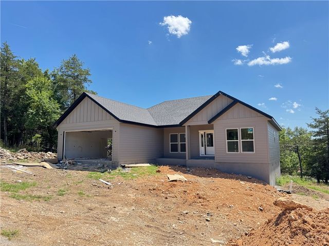 2 Silverspur Lane, Holiday Island, AR 72631